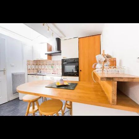 Petit Studio En Centre Ville Apartment *